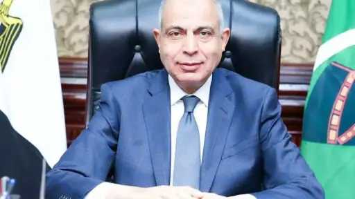 محافظ المنيا يتابع مشروعات رصف الطرق ورفع كفاءة... محافظ المنيا يتابع مشروعات رصف الطرق ورفع كفاءة الشوارع ضمن الخطة الاستثمارية