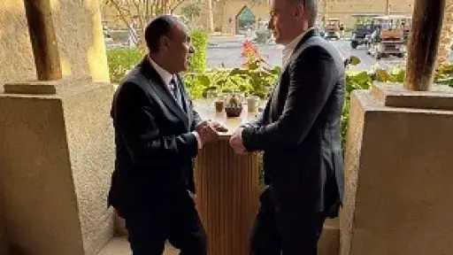 وزير الخارجية يؤكد رفض مصر القاطع لأي محاولات... وزير الخارجية يؤكد رفض مصر القاطع لأي محاولات لتهجير الشعب الفلسطيني من أرضه