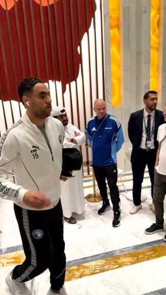 بعثة بيراميدز تغادر فندق الإقامة استعدادًا لمواجهة فلامنجو