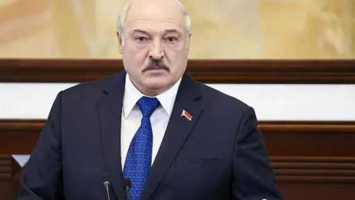 رئيس بيلاروس يصدر عفوا عن 123 سجينا لتحسين... رئيس بيلاروس يصدر عفوا عن 123 سجينا لتحسين العلاقات مع أمريكا