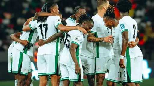 منتخب نيجيريا يصل القاهرة استعدادًا لمواجهة مصر ودياً... منتخب نيجيريا يصل القاهرة استعدادًا لمواجهة مصر ودياً قبل أمم إفريقيا