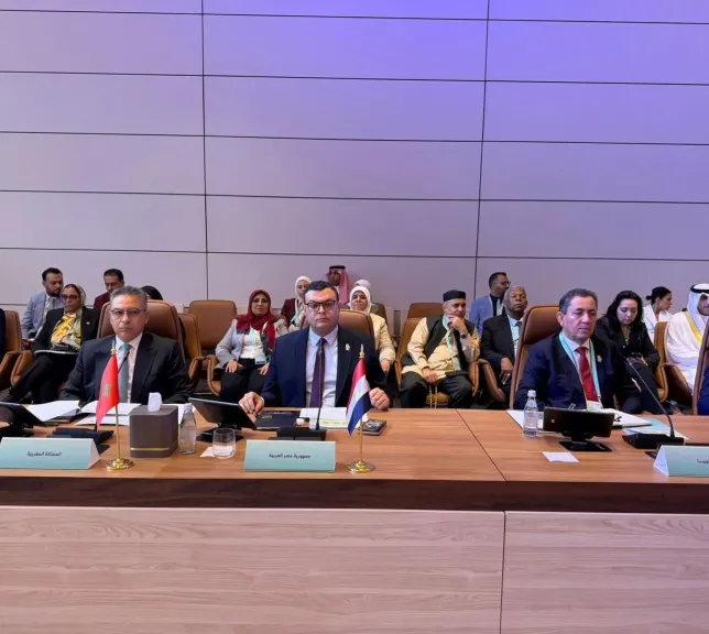 وزير الإسكان