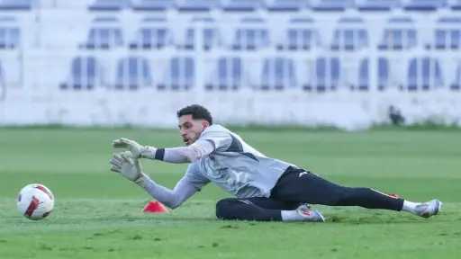 الأهلي يفتح الطريق لمصطفى شوبير للاحتراف الأوروبي.. تفاصيل... الأهلي يفتح الطريق لمصطفى شوبير للاحتراف الأوروبي.. تفاصيل مثيرة