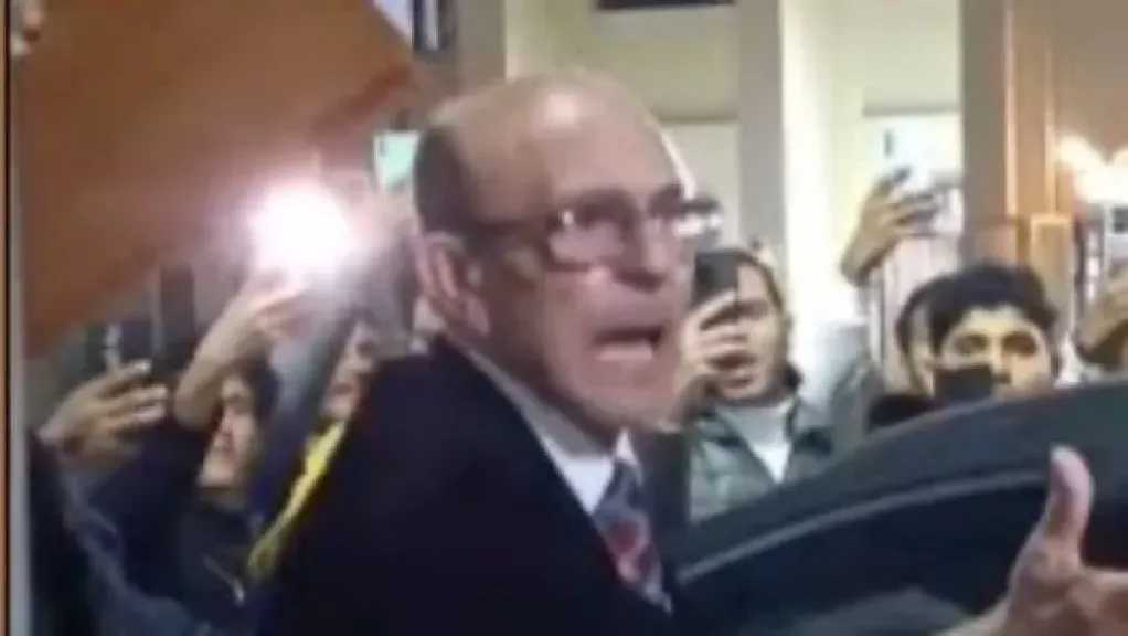 فيديو من كاميرات الأوبرا يكشف تفاصيل أزمة محمد صبحي مع سائق أثناء مهرجان آفاق