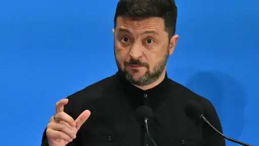 زيلينسكي يجري محادثات حول أوكرانيا مع وفد أمريكي... زيلينسكي يجري محادثات حول أوكرانيا مع وفد أمريكي في برلين