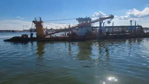 محافظ كفر الشيخ: بدء تعميق ميناء البرلس والمجرى... محافظ كفر الشيخ: بدء تعميق ميناء البرلس والمجرى الملاحي