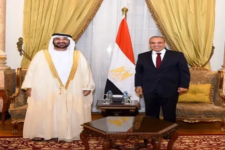 وزير الخارجية يستقبل رئيس البرلمان العربي