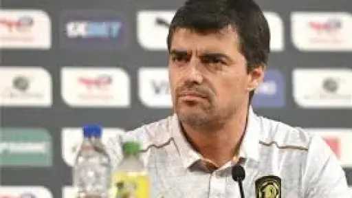 بيدرو جونزاليس: يانج أفريكانز جاهز لمفاجأة الأهلي في دوري الأبطال