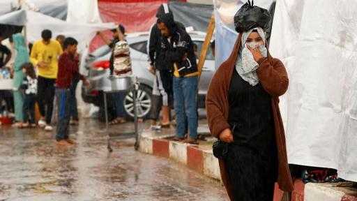 «أوتشا» تحذر من تفاقم أزمة المساعدات الإنسانية في غزة وسط العواصف الشتوية