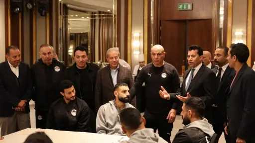 وزير الرياضة وهاني أبو ريدة يحفّزان المنتخب الوطني قبل أمم أفريقيا