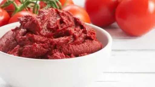 طريقة عمل صلصة الطماطم المعلبة