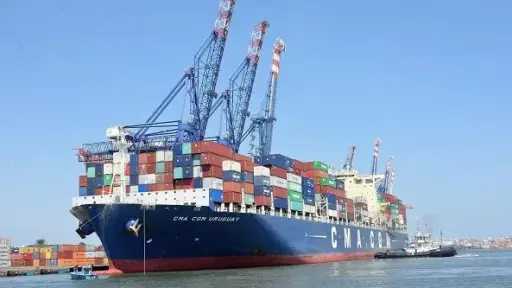 تداول 16 ألف طن بضائع عامة بمواني البحر الأحمر