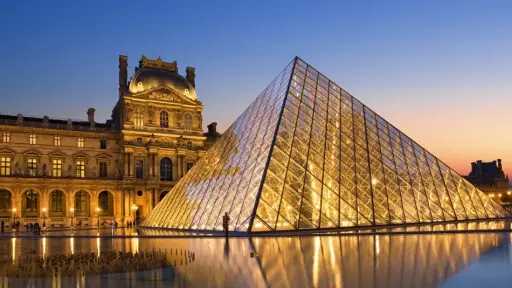 إضراب موظفي متحف اللوفر يواصل إغلاق أشهر متاحف العالم وسط مطالب بتحسين الأجور