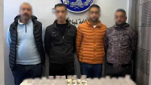 ضبط 4 أشخاص لتوزيع كروت ومبالغ مالية على الناخبين بالزاوية بالقاهرة