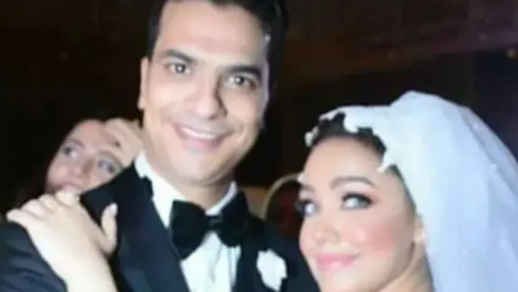 مصطفى أبو سريع وطليقته