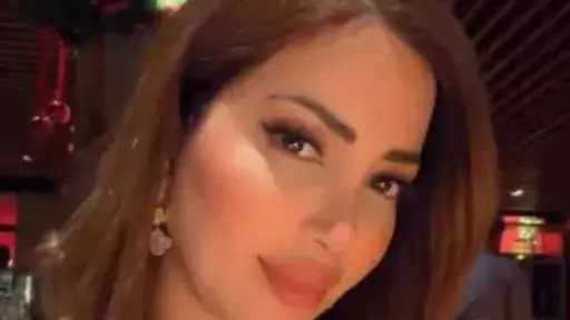 نسرين طافش تتألق في أحدث جلسة تصوير وتستعد لمسلسلها الرمضاني الجديد