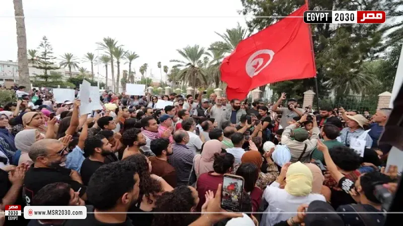 الآلاف يتظاهرون ضد التلوث البيئي في قابس جنوبي تونس