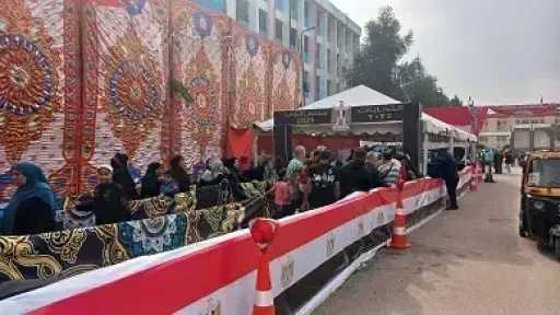 ضبط 3 أشخاص يوزعون أموالا بمحيط لجان كفر سعد بدمياط