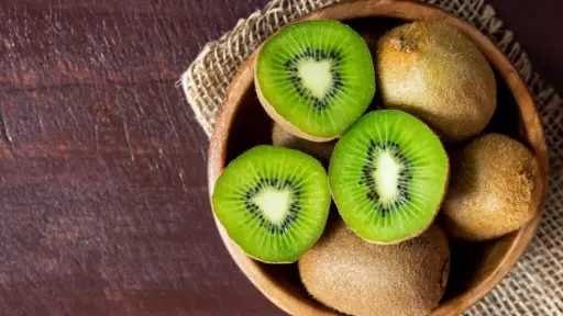 يساعد على الهضم ويقوي المناعة.. فوائد الكيوي يساعد على الهضم ويقوي المناعة.. فوائد الكيوي