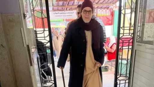 في اليوم الثاني.. مشاركة قوية لكبار السن في... في اليوم الثاني.. مشاركة قوية لكبار السن في التصويت لإعادة انتخابات بالشرقية