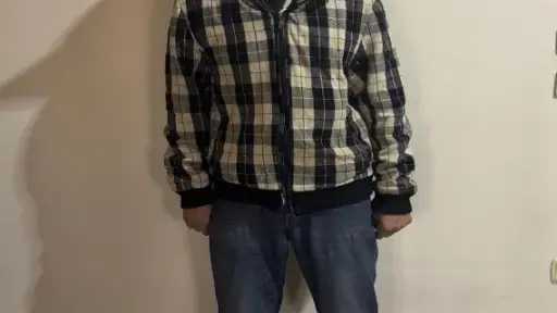 ضبط شخص لتوزيع أموال وكروت دعائية على الناخبين... ضبط شخص لتوزيع أموال وكروت دعائية على الناخبين بأجا