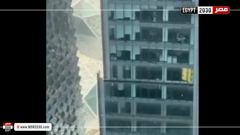 الثلوج تتساقط على الرياض