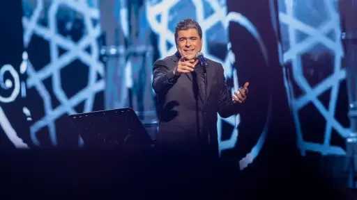 عطل بطائرة وائل كفوري أثناء رحلته للسعودية عطل بطائرة وائل كفوري أثناء رحلته للسعودية