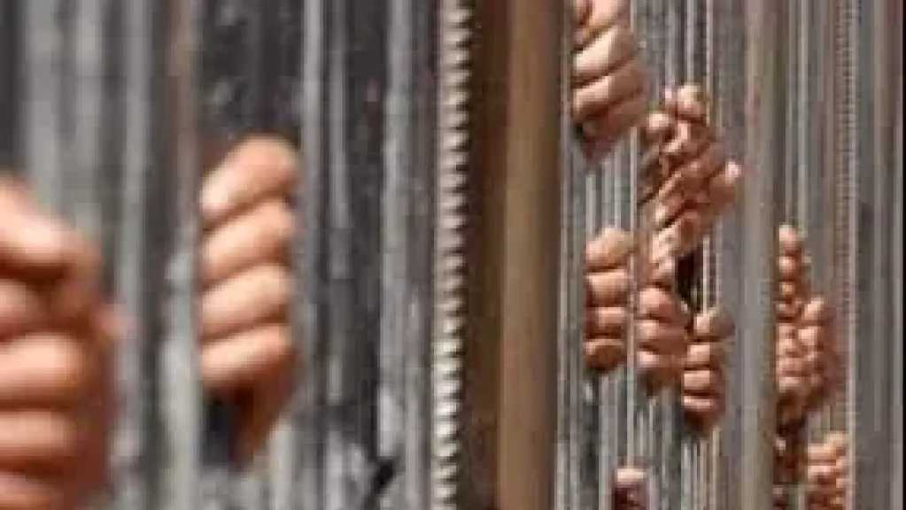 تجديد حبس متهم سرق أموال راكب أثناء تواجده بمطار القاهرة الدولي