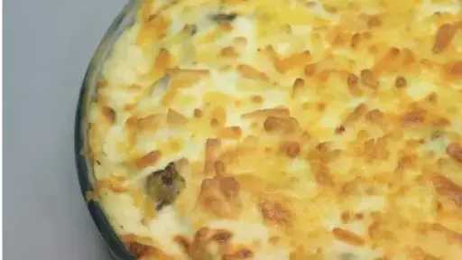 طريقة عمل صينية البطاطس بالمشروم والجبنة طريقة عمل صينية البطاطس بالمشروم والجبنة