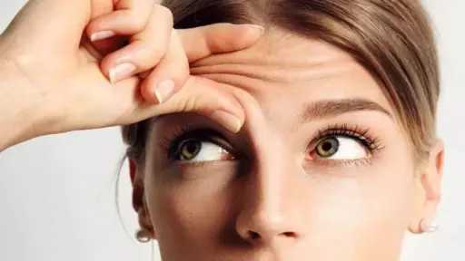 روتين فعال لبشرة صحية بعد الأربعين