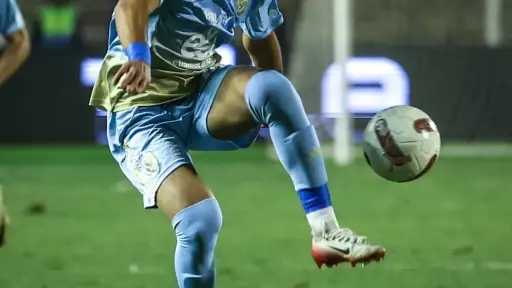 عمر معوض: المشاركة مع الفريق الأول بالأهلي حلم تحقق بعد التغلب على الإصابة