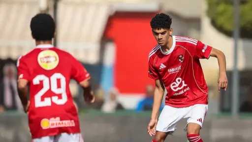 «أهلي 2010» يفوز على الداخلية بثلاثية نظيفة في... «أهلي 2010» يفوز على الداخلية بثلاثية نظيفة في بطولة منطقة القاهرة