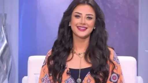 رضوى الشربيني توجه رسالة غامضة بعد تصريحات أحمد... رضوى الشربيني توجه رسالة غامضة بعد تصريحات أحمد العوضي حول أجره ومشاهداته