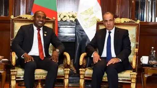 وزير الخارجية: مصر ملتزمة بدعم جزر القمر لتعزيز الاستقرار والتنمية المستدامة