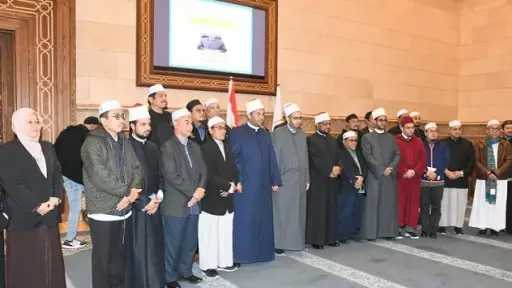 أمين مجمع البحوث الإسلامية يحاضر علماء ماليزيا حول ضوابط الإيمان والكفر