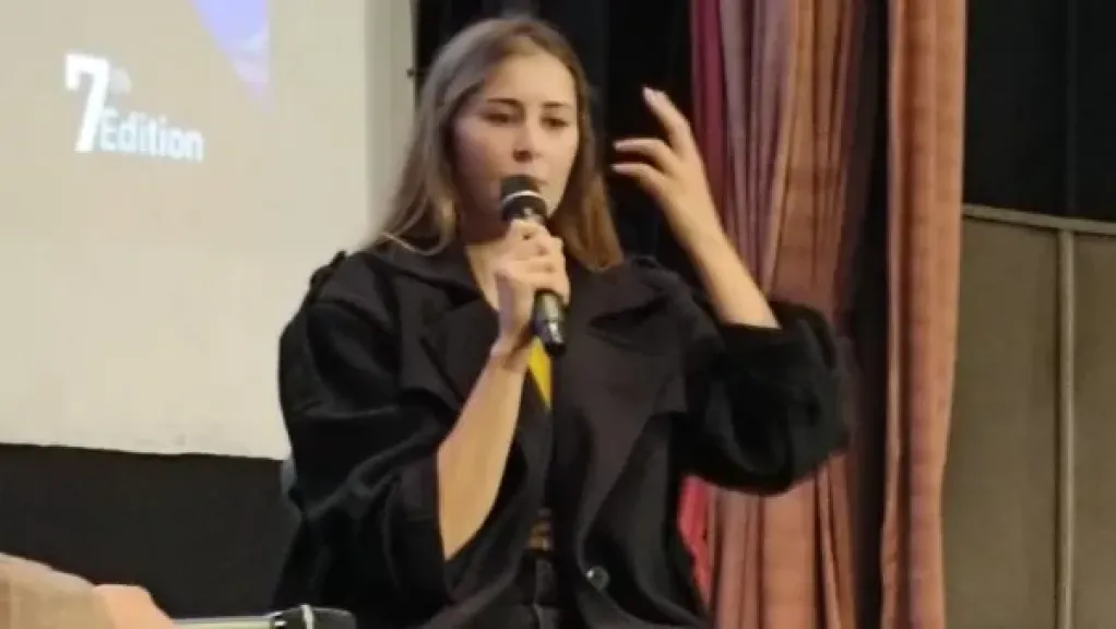 عائشة بن أحمد 
