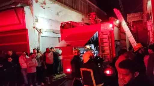 السيطرة على حريق بجوار سور المعهد الديني بالزقازيق