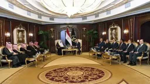 وزير الداخلية يبحث مع وزير الحج والعمرة السعودي إجراءات تنظيم موسم الحج