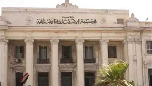 إحالة أوراق 7 متهمين للمفتي في قضية عصابة سرقة السيارات بالإسكندرية