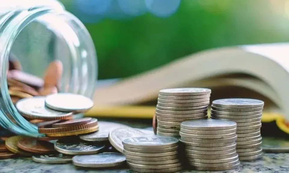 تمويل المشروعات المتوسطة والصغيرة