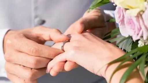 الزواج العرفي يجوز توثيقه.. نقيب المأذونين يكشف المستور