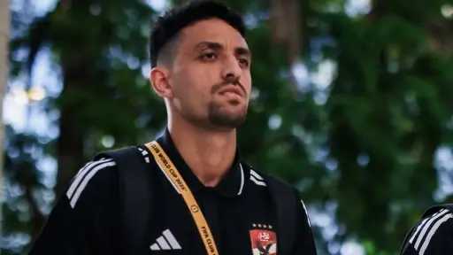 مران الأهلي| طاهر محمد طاهر يتعافى من آلام الركبة وينتظم في التدريبات