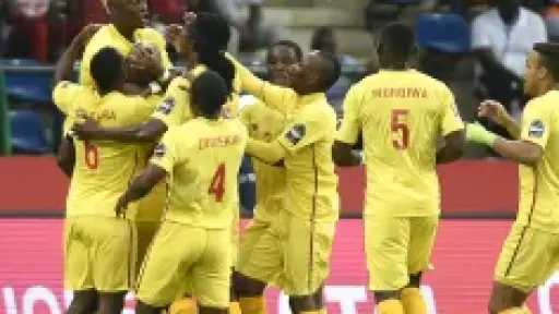 تشكيل زيمبابوي الرسمي لمواجهة مصر في كأس الأمم الإفريقية