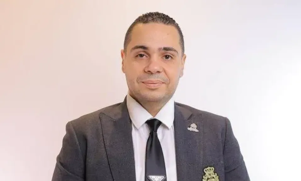 النائب عادل عتمان