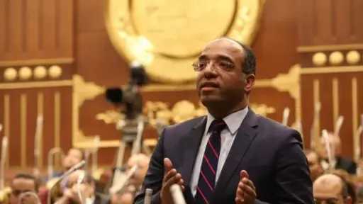 النائب علي مهران: تعديلات قانون المهن الرياضية خطوة لتحديث المنظومة