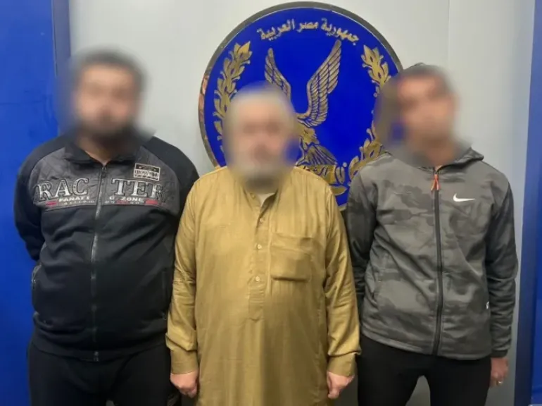 المتهمين 