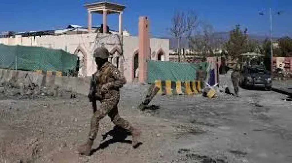 مقتل 5 من رجال الشرطة في هجوم شمال غرب باكستان