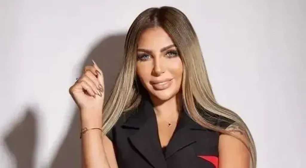 محاكمة سارة خليفة و27 آخرين في قضية المخدرات الكبرى.. بعد قليل