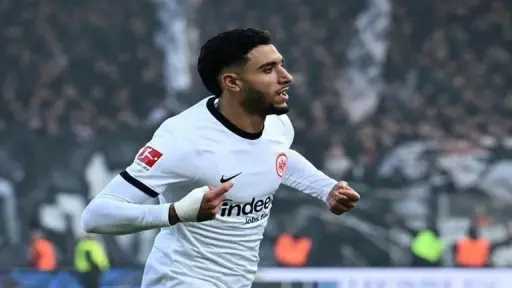 عاجل| مرموش في قلب صراع البريميرليج.. تشيلسي وتوتنهام يتنافسان على نجم مانشستر سيتي