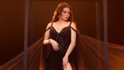 روجت الفنانة هيفاء وهبي لأحدث أعمالها الغنائية